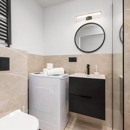 Zgierska 1 By Homeprime Apartment