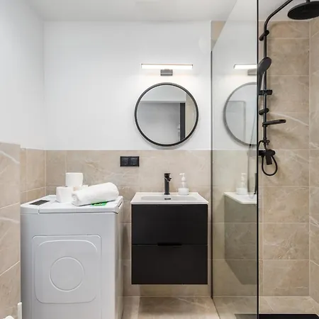 Zgierska 1 By Homeprime Apartment Warsaw