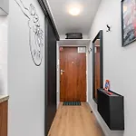 Zgierska 1 By Homeprime Апартаменты