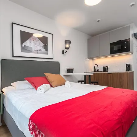 Zgierska 1 By Homeprime Apartment Warschau